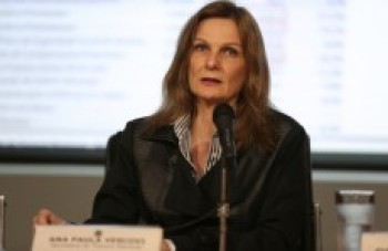 Governo ultrapassa meta de déficit anual