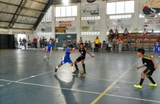 Copa Kids de Futsal tem apenas três jogos hoje