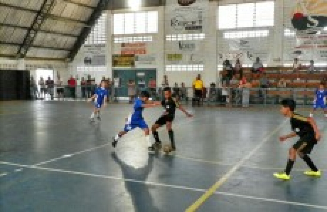 Copa Kids de Futsal tem apenas três jogos hoje