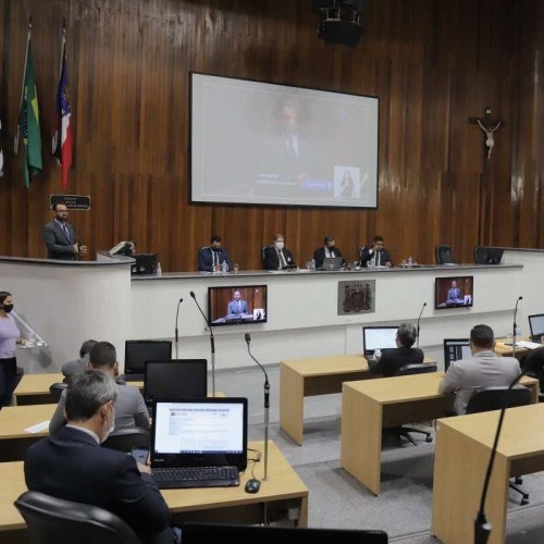 Vereadores aprovam isenção de taxas para comércio ambulante