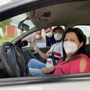Pessoas com mais de 50 serão vacinadas contra coronavírus