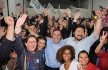 Marcus Melo vence eleição para prefeito no 1º turno