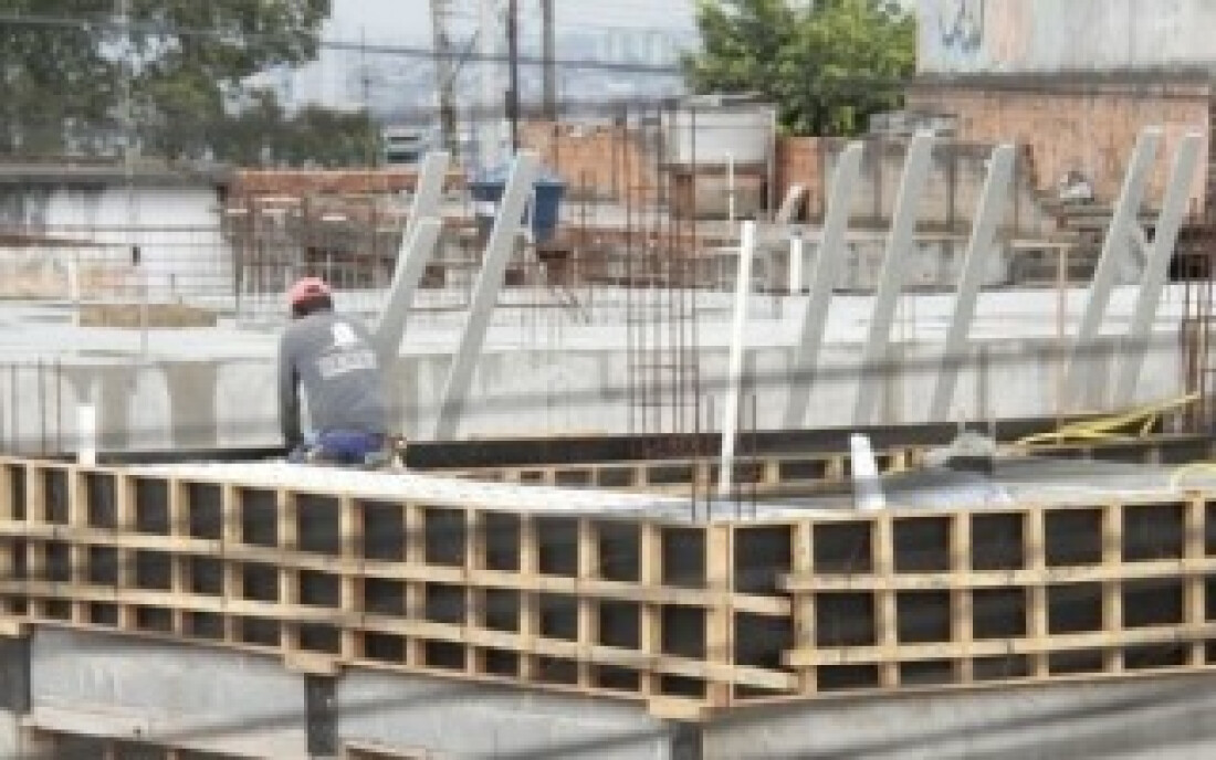 Centro do Idoso já está 40% concluído