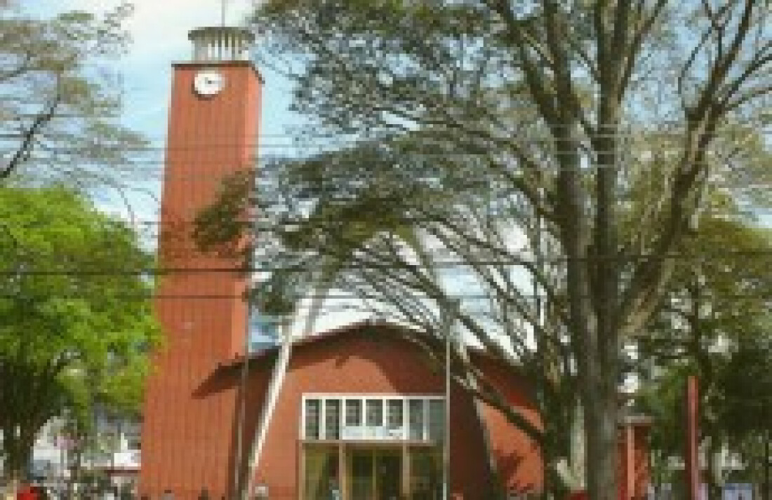Paróquia promove festa em louvor a Aparecida