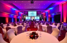 Luxo e requinte marcarão a festa "The Red Carpet"