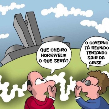 CHARGE