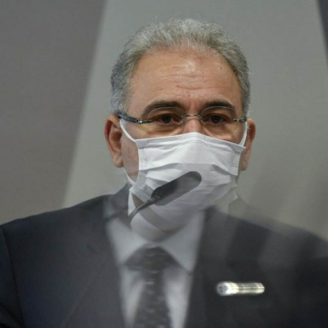 'Não há imposição do presidente Bolsonaro'