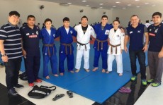 JCMC treina com equipe Sub-18