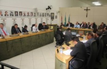 Câmara deve ter uma renovação em 70% nos cargos de vereadores