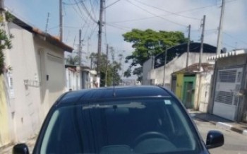 Carro é recuperado após assalto: