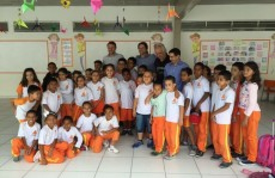 Maestro faz visita em Guararema