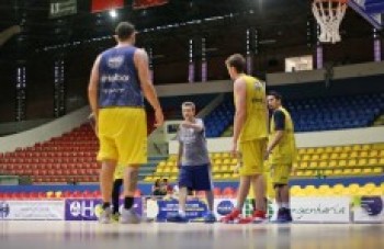 Mogi quer vencer hoje para pensar no Paulistano ou Osasco