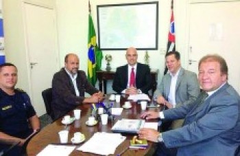 Filló cobra mais segurança do Estado em Ferraz