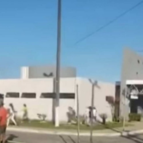 Incêndio em hospital deixa quatro mortos