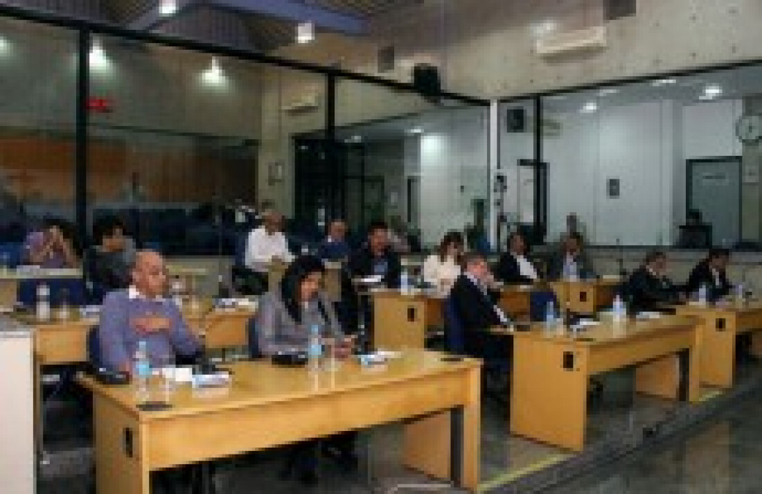 Câmara quer resposta sobre a maternidade