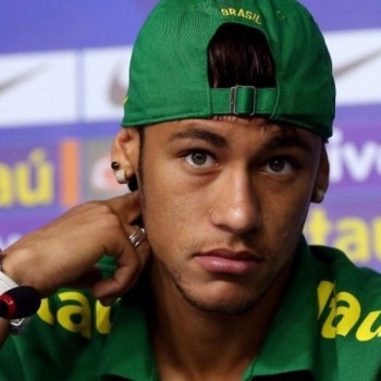 Neymar se apresenta para os jogos das Eliminatórias