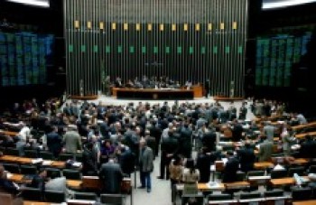 Câmara pode votar projeto anticorrupção em novembro