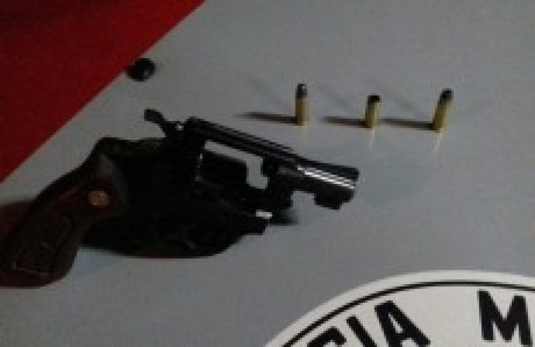 Vítima leva tiro de raspão na cabeça: