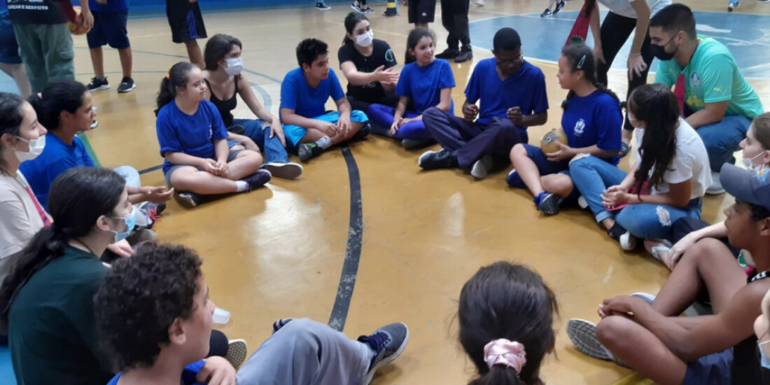 Apae de Mogi destaca avanços e desafios na luta pelos direitos das pessoas com Síndrome de Down