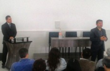 Ashiuchi participa de encontro com Acoris