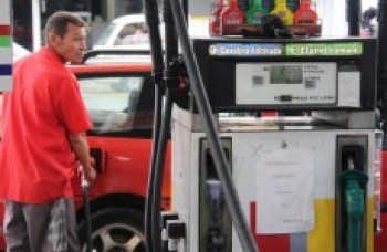 Postos esperam definição para reduzir os preços nas bombas