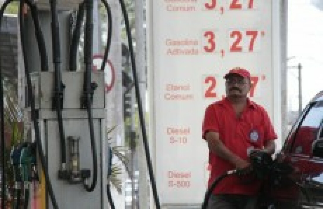 Preços nas bombas continuam iguais