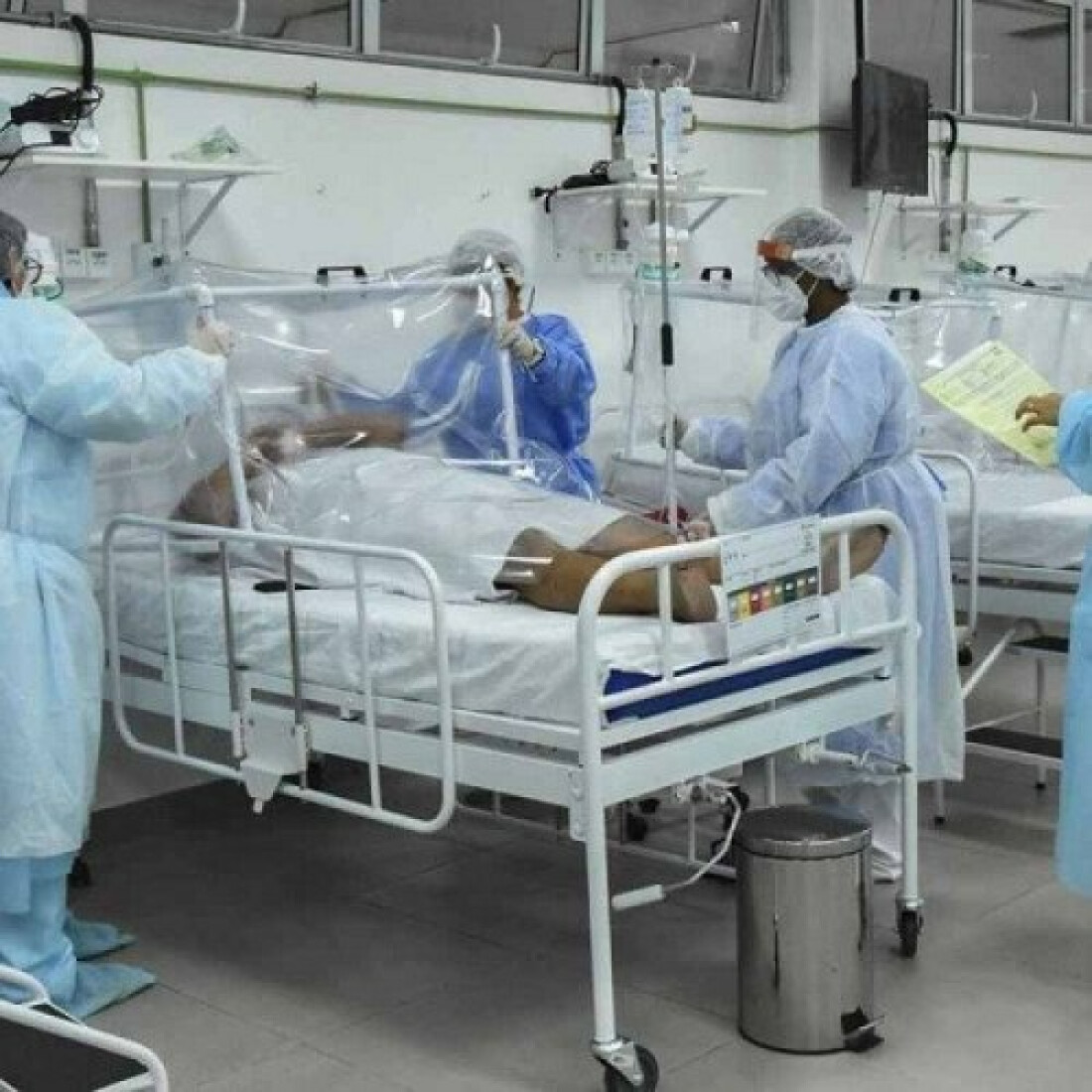 Autoridades discutem liberação de insumos