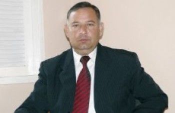 Número de policiais não é suficiente