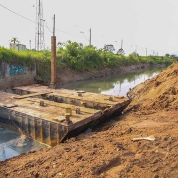 Córrego Itaim atinge 50% do cronograma de obras