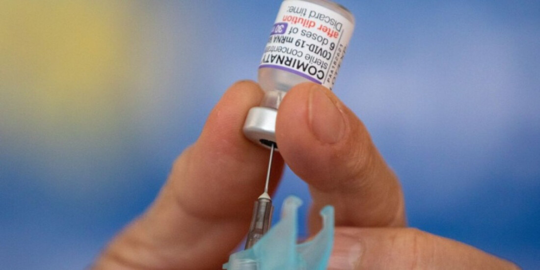 Covid-19: SP vacina gestantes e puérperas com bivalente da Pfizer