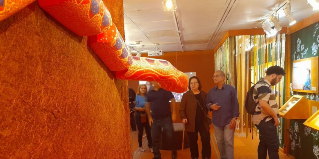 Exposição em SP celebra Dona Onete, a rainha do carimbó chamegado