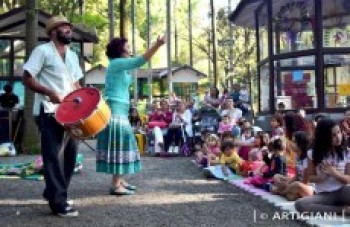 Cia. Duo Encantado leva suas histórias ao Centro Cultural