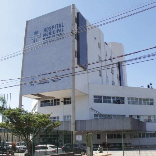 Leitos Covid de UTI estão com ocupação de 72,6%
