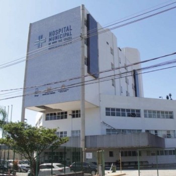 Leitos Covid de UTI estão com ocupação de 72,6%