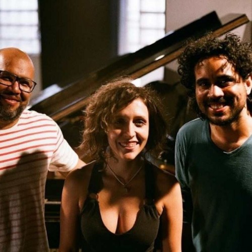 Live celebra o lançamento do Juliana Rodrigues Trio