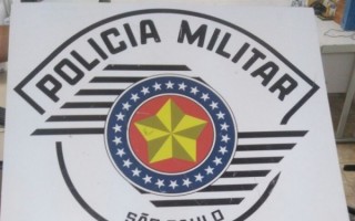 Polícia prende dupla tentando roubar carga