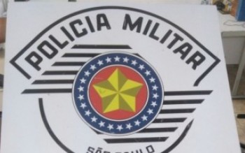 Polícia prende dupla tentando roubar carga