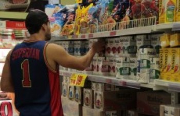 Feijão e leite listam entre os itens que estão mais baratos