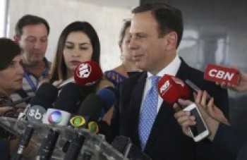 Doria pede a Temer recursos do PAC