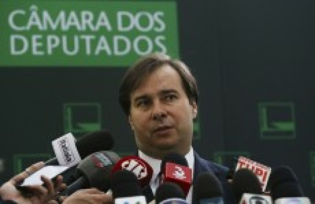 Maia minimiza crise com Judiciário