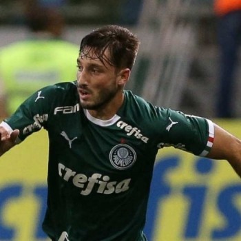 Palmeiras vence clássico e elimina Santos do Paulistão