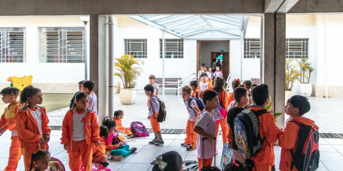 Programa leva estudantes a equipamentos culturais