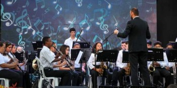 Doze alunos são aprovadosem escolas de música de SP