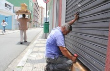 Serviços sofrem alterações amanhã