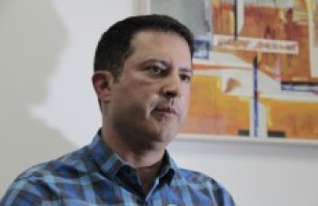 Lacerda diz que vai manter seu nome 'ativo e presente'