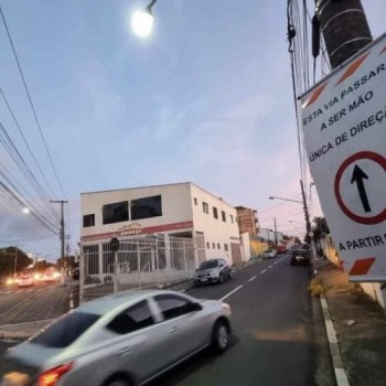 Rua Santa Isabel passa a ser mão única em Suzano
