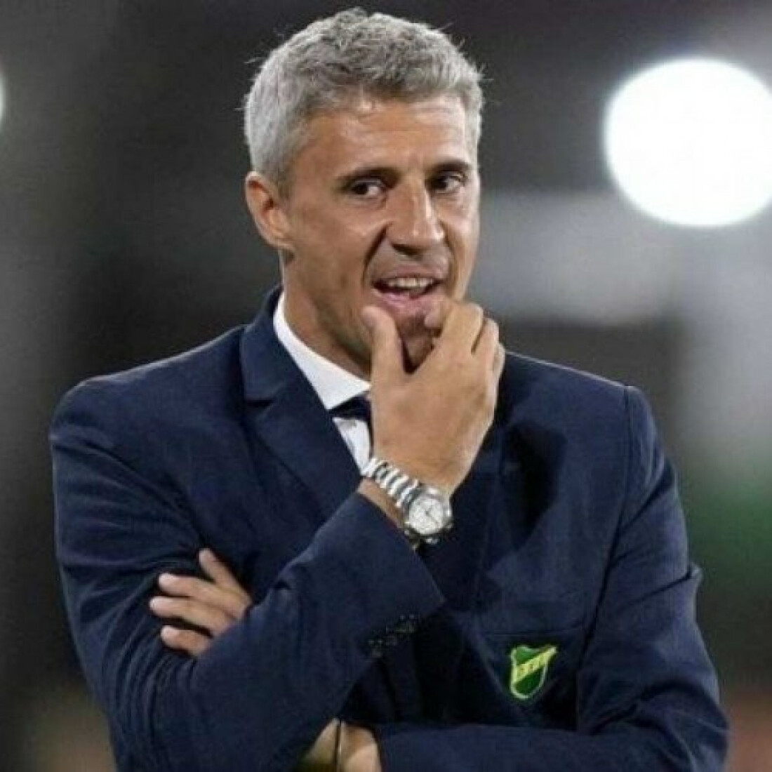 Crespo pede para São Paulo manter 'os pés no chão'