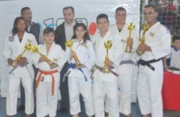 Titans/Náutico leva 2º lugar no Central de Judô