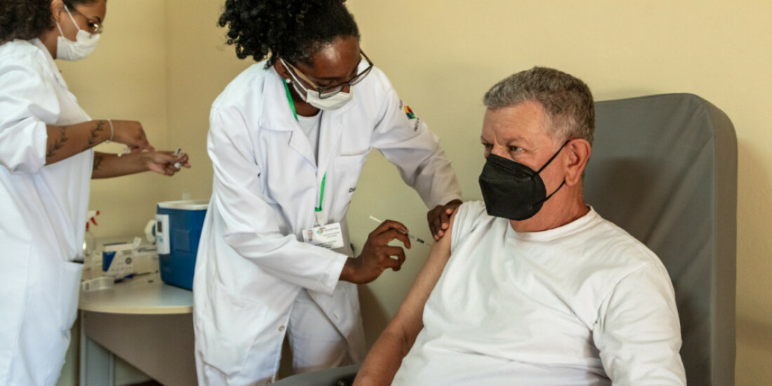 Guararema aplica vacinas aos sábados