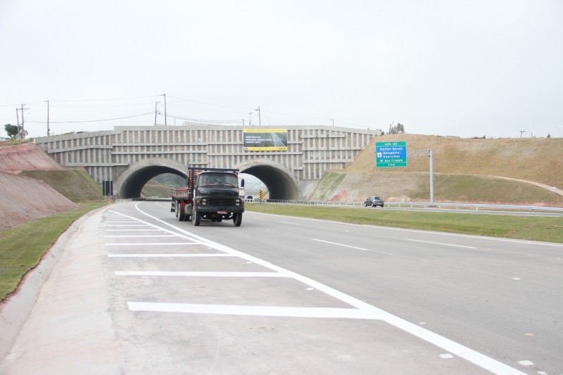 Grupo é detido com dinheiro falso